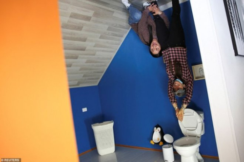 Удивительный перевернутый дом, который привлекает туристов в Колумбии Удивительный перевернутый дом, который привлекает туристов в Колумбии